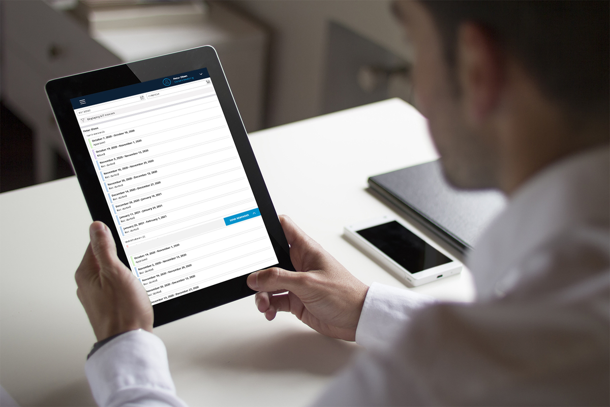 employee_tablet_screen_2_1500x1000px.jpg